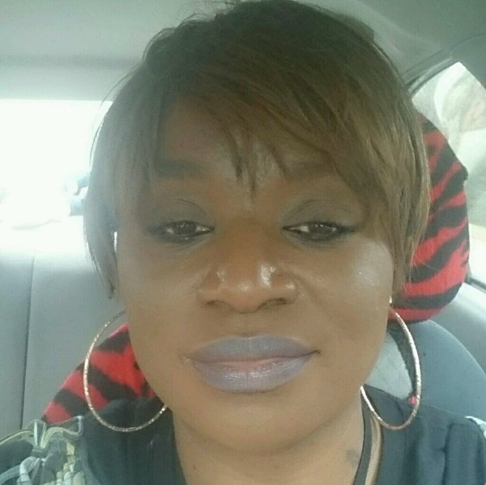 Meet your Posher, Hope